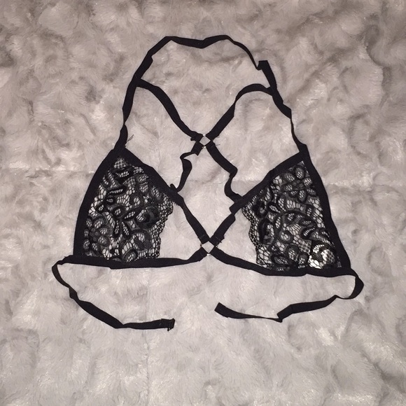 NWT Sexy Little Black Lace Strappy Bralette - Picture 6 of 8